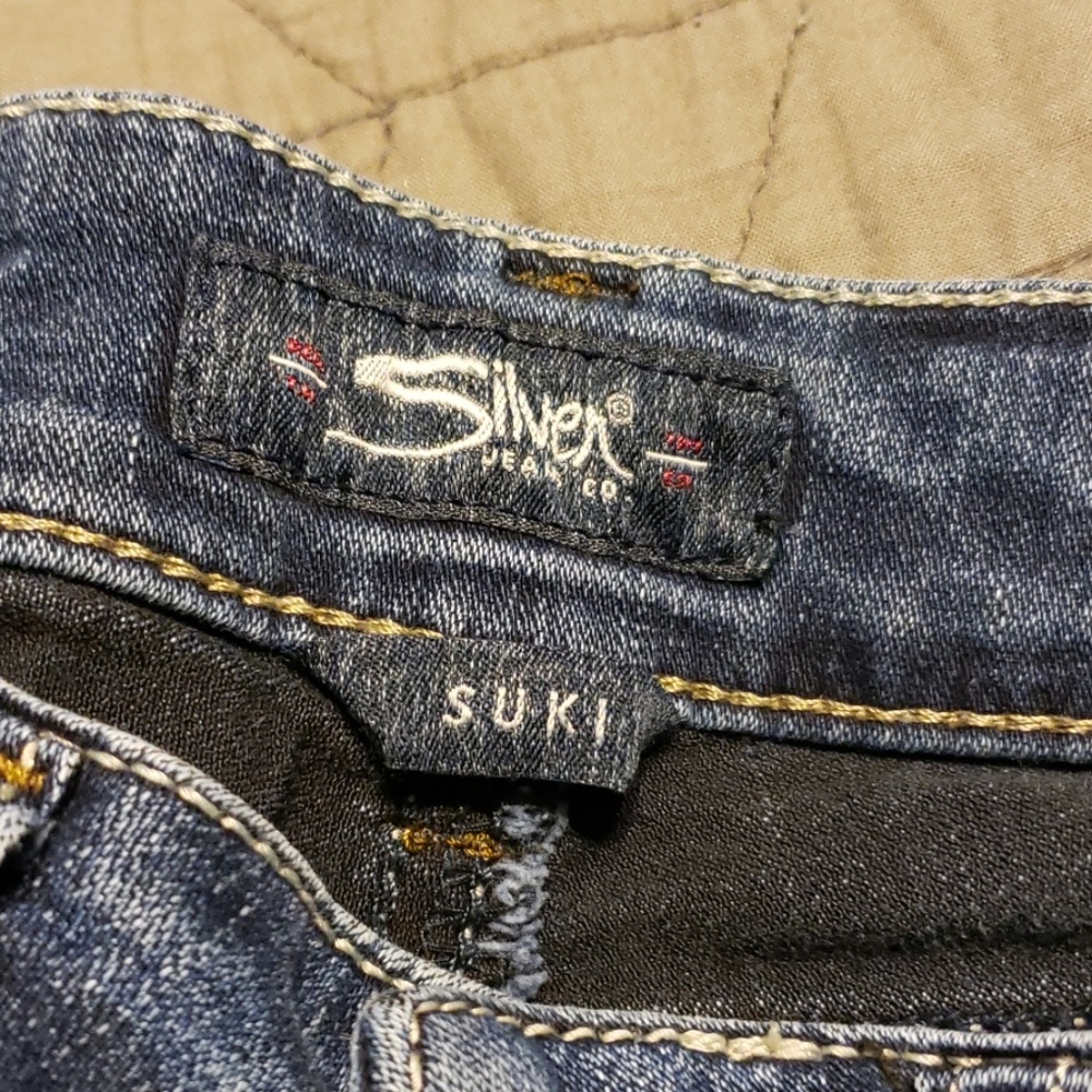 Jeans - Picture 3 of 6